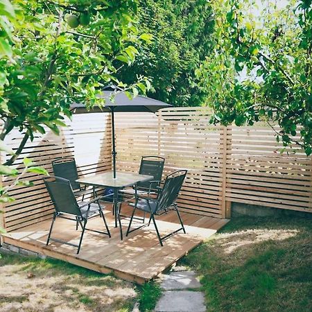 The Palm House Falmouth - Minutes From The Beach! Exteriér fotografie
