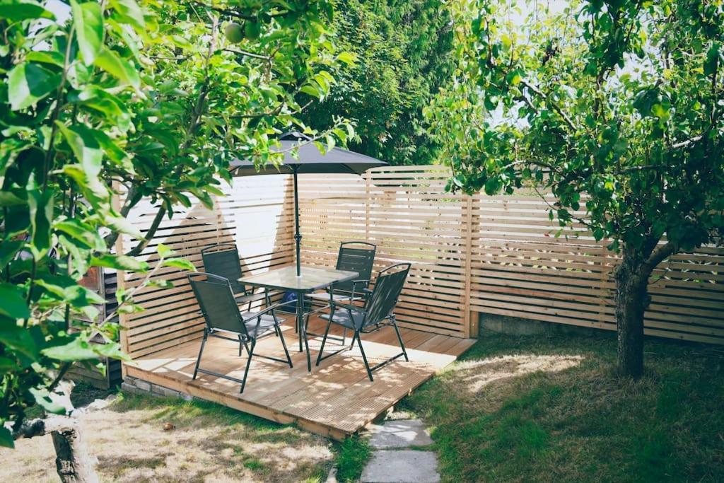 The Palm House Falmouth - Minutes From The Beach! Exteriér fotografie